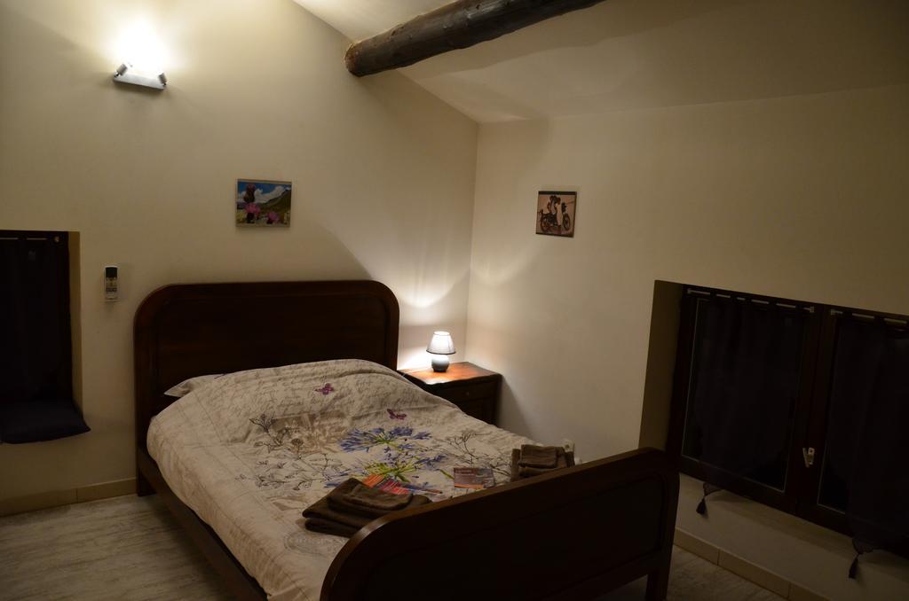 The Chez Toi Vaison-la-Romaine Room photo